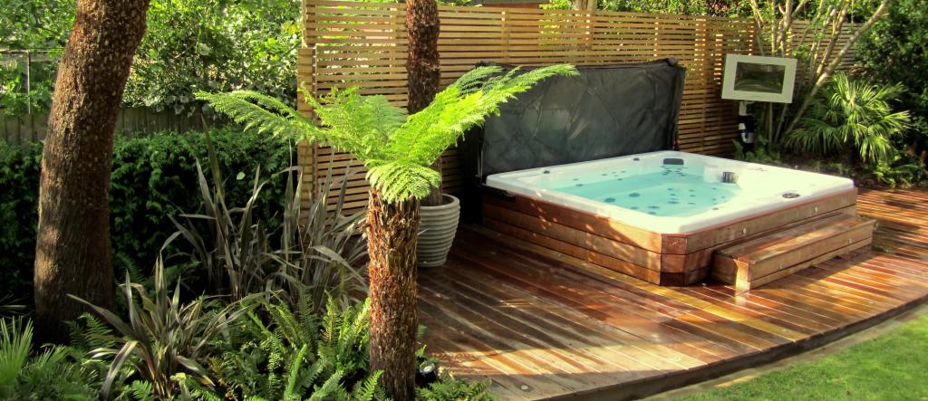Water Feature – Hot tub